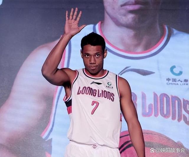 广州队今夜主帅复盘，志在NBA常规赛名次提升，管理层满意，球队文化再被提及的简单介绍