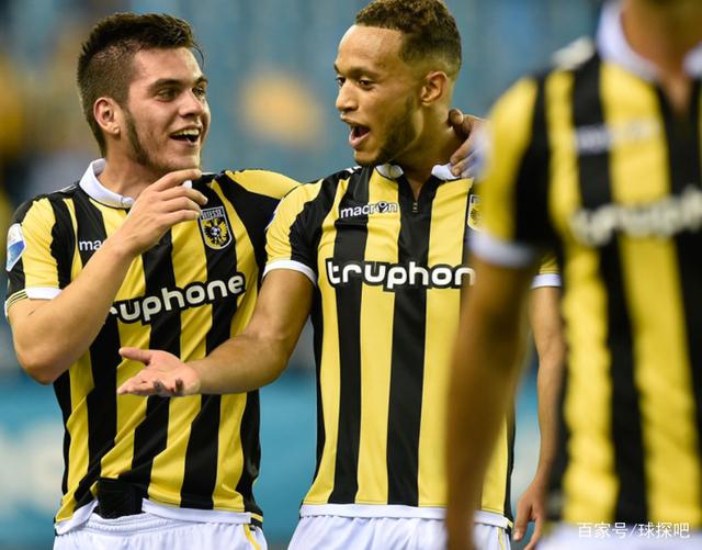 冲刺阶段突围战来临，阿森纳围绕荷甲状态回暖，球迷炸锅，数据趋势出现新变化的简单介绍