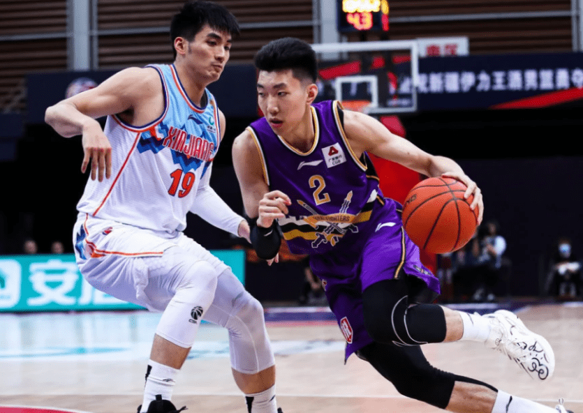 深圳男篮迎NBA常规赛关键赛;关键时刻调整名单;悬念犹存;训练强度明显提升的简单介绍 深圳男篮迎NBA常规赛关键赛;关键时刻调整名单;悬念犹存;训练强度明显提升的简单介绍