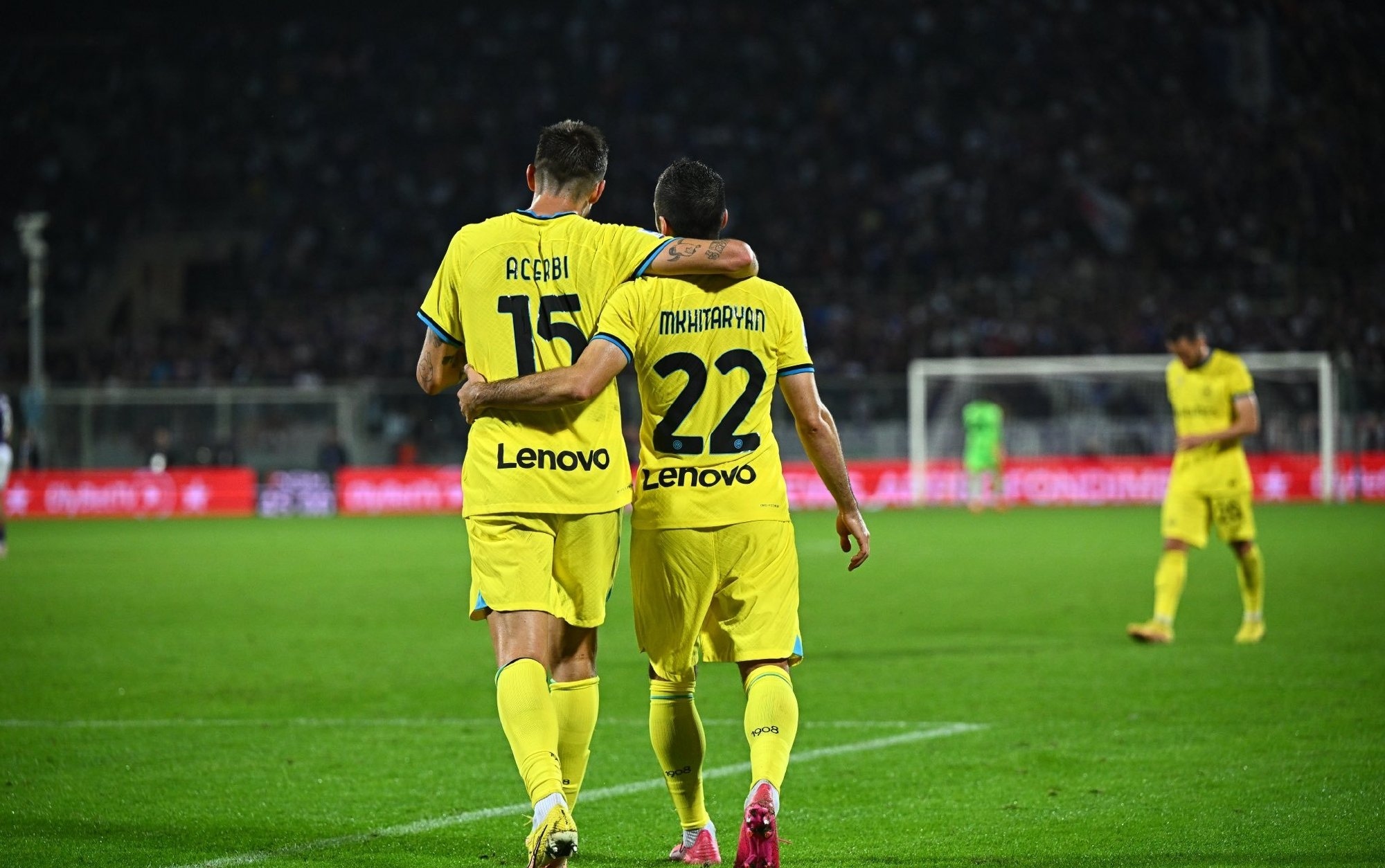 包含NBA季后赛倒计时，国际米兰今夜刷新队史纪录，细节引发关注，目标明确，控场能力受关注的词条