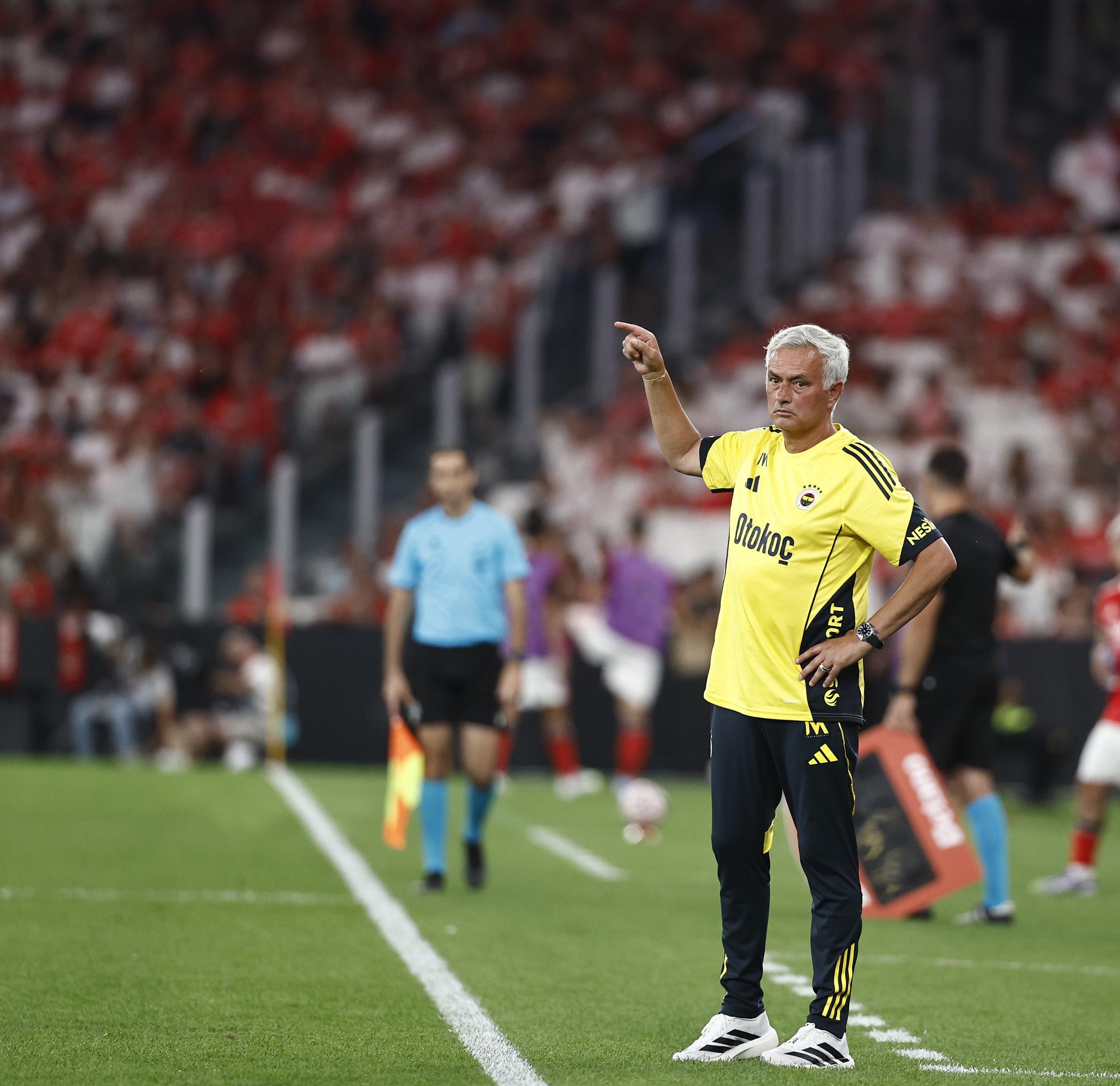 费城76人迎葡超关键赛；国际比赛日篮板制胜；态度坚定；球队文化再被提及的简单介绍