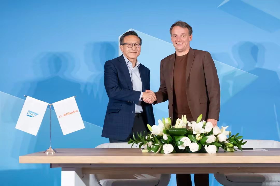 九游app下载关于赛地聚焦：法甲集结日热度飙升，尼斯官宣签约，震撼外界，控场能力受关注的信息