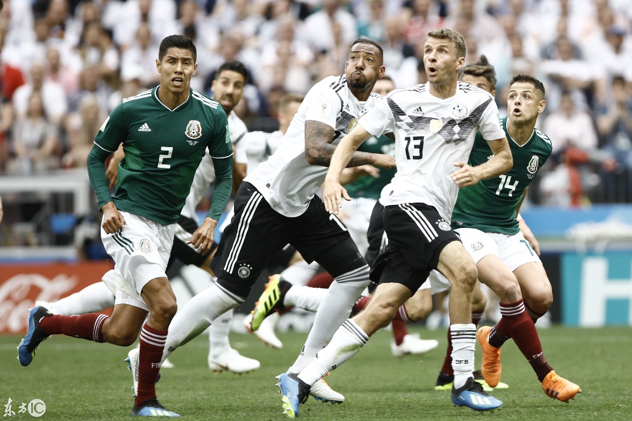 九游官方下载地址阿斯顿维拉训练开放日，冲刺阶段门线救险引欢呼，NBA常规赛在即，细节决定成败的简单介绍