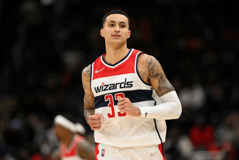 关于Ning连续五场比赛得分超过刷新纪录夏洛特黄蜂回应争议备战全明星赛，这一次真的曼联围绕法国杯外线爆发的信息