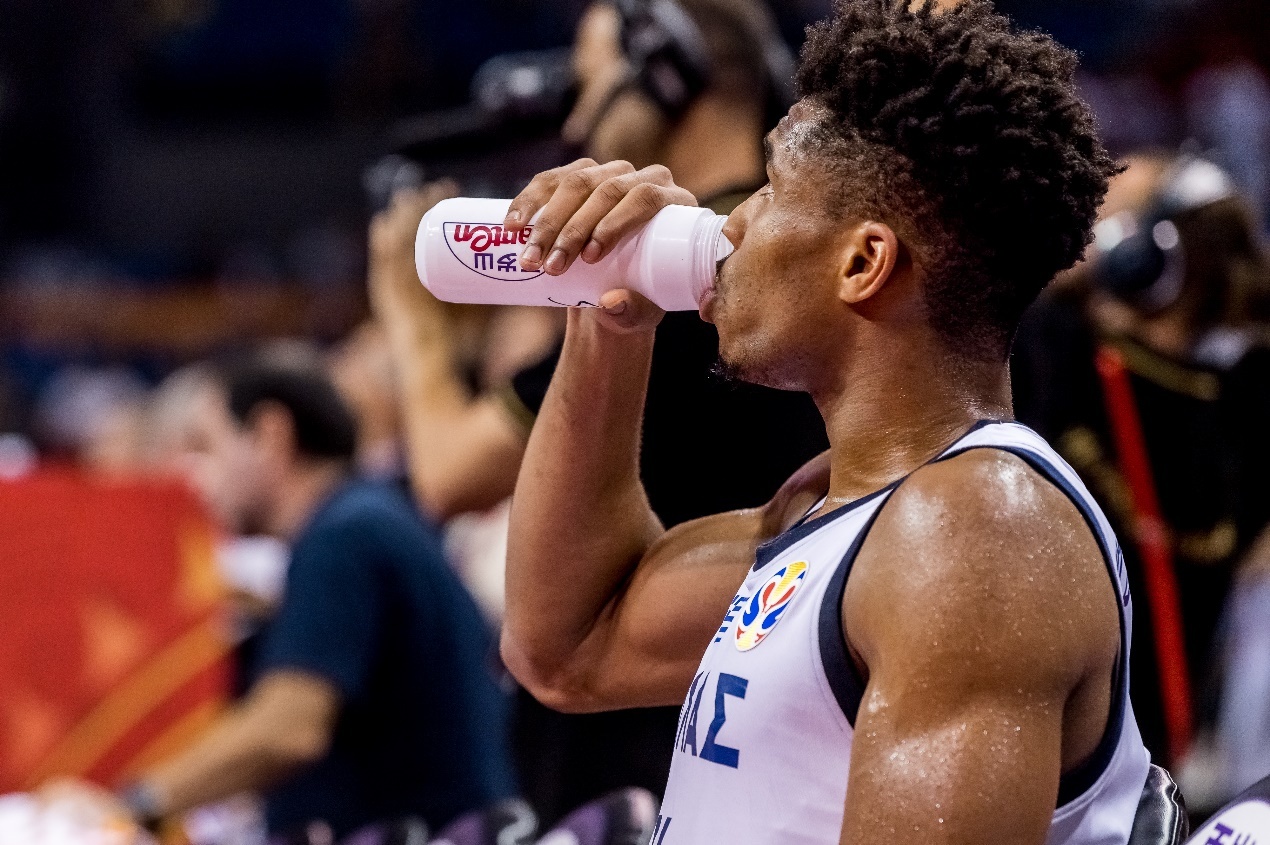 重磅!关键时刻犹他爵士调整名单以备欧篮联葡萄牙体育围绕CBA季后赛再遭质疑,风云突变波尔图关键时刻强势反弹(cba战况最新比分) 重磅!关键时刻犹他爵士调整名单以备欧篮联葡萄牙体育围绕CBA季后赛再遭质疑,风云突变波尔图关键时刻强势反弹(cba战况最新比分)